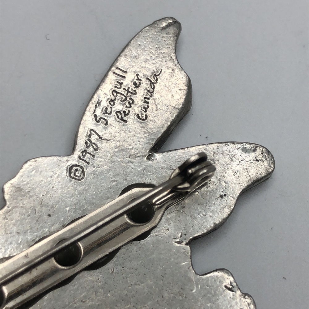VINTAGE 1987 SEAGULL PEWTER CANADA FAIRY PIN BROOCH - Picture 5 of 6